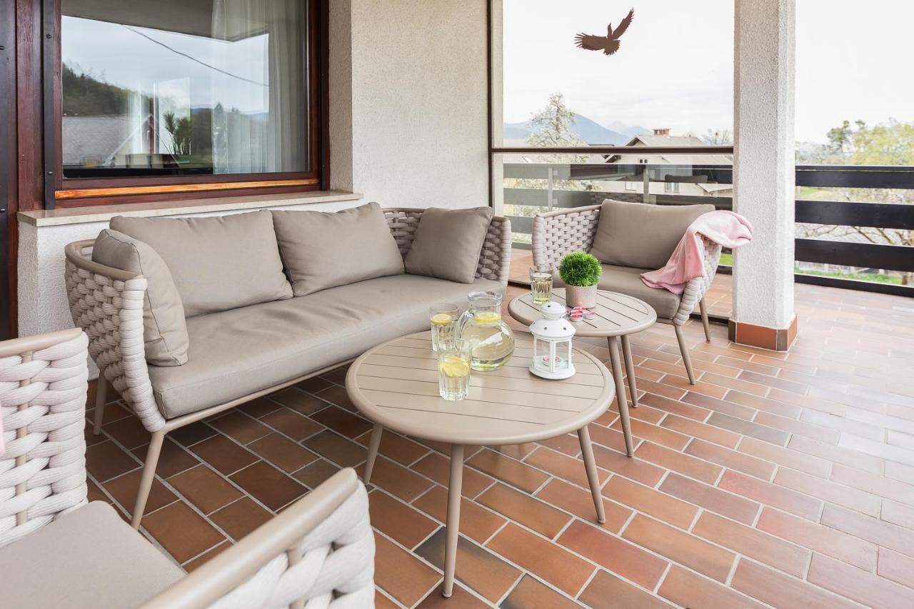 Apartment Valy - Free Bikes, Relaxing Terrace & Near بليد المظهر الخارجي الصورة