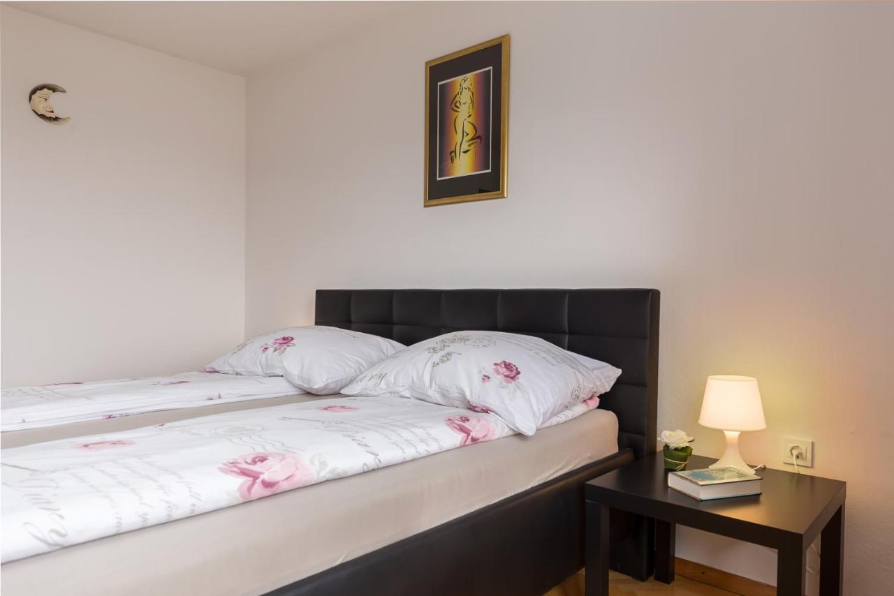 Apartment Valy - Free Bikes, Relaxing Terrace & Near بليد المظهر الخارجي الصورة